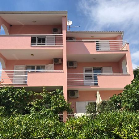 Apartments Irena Водице Экстерьер фото