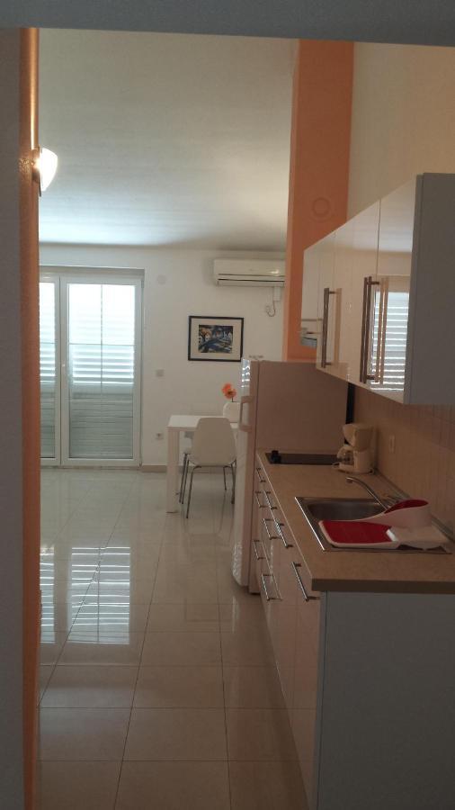 Apartments Irena Водице Экстерьер фото